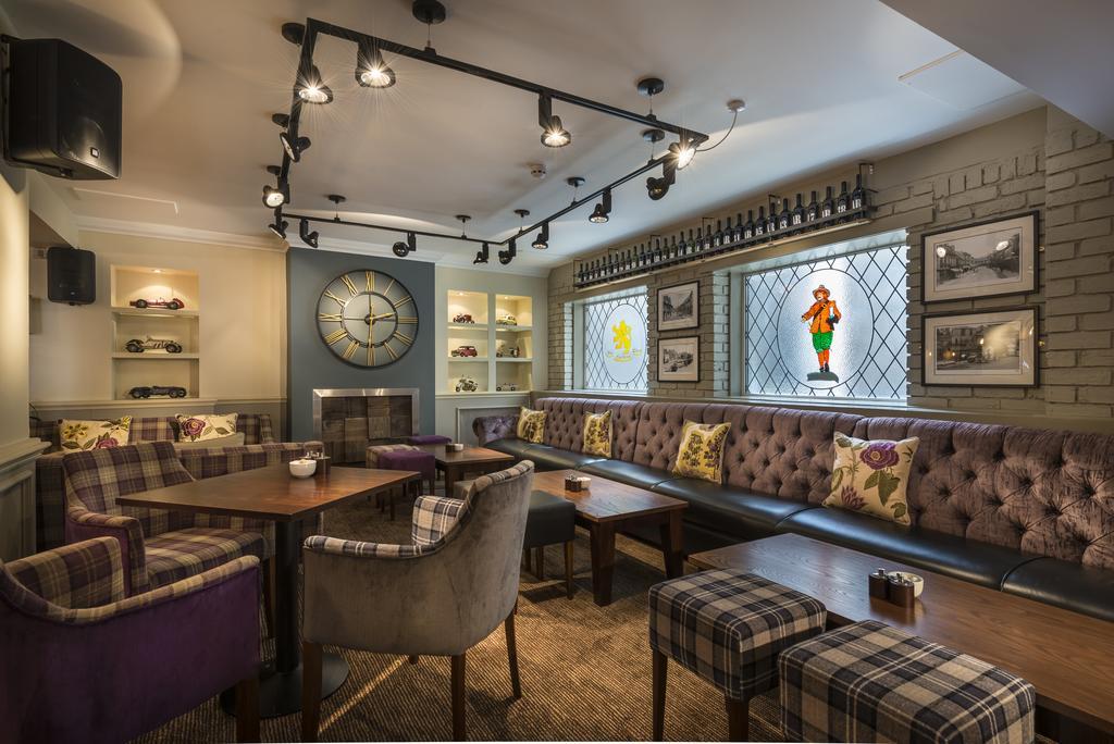 The Golden Lion Hotel, St Ives, Cambridgeshire Экстерьер фото